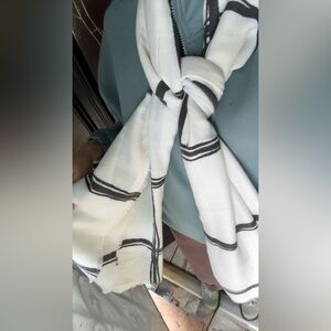 Nine West Fashion Scarf – Classic & Elegant